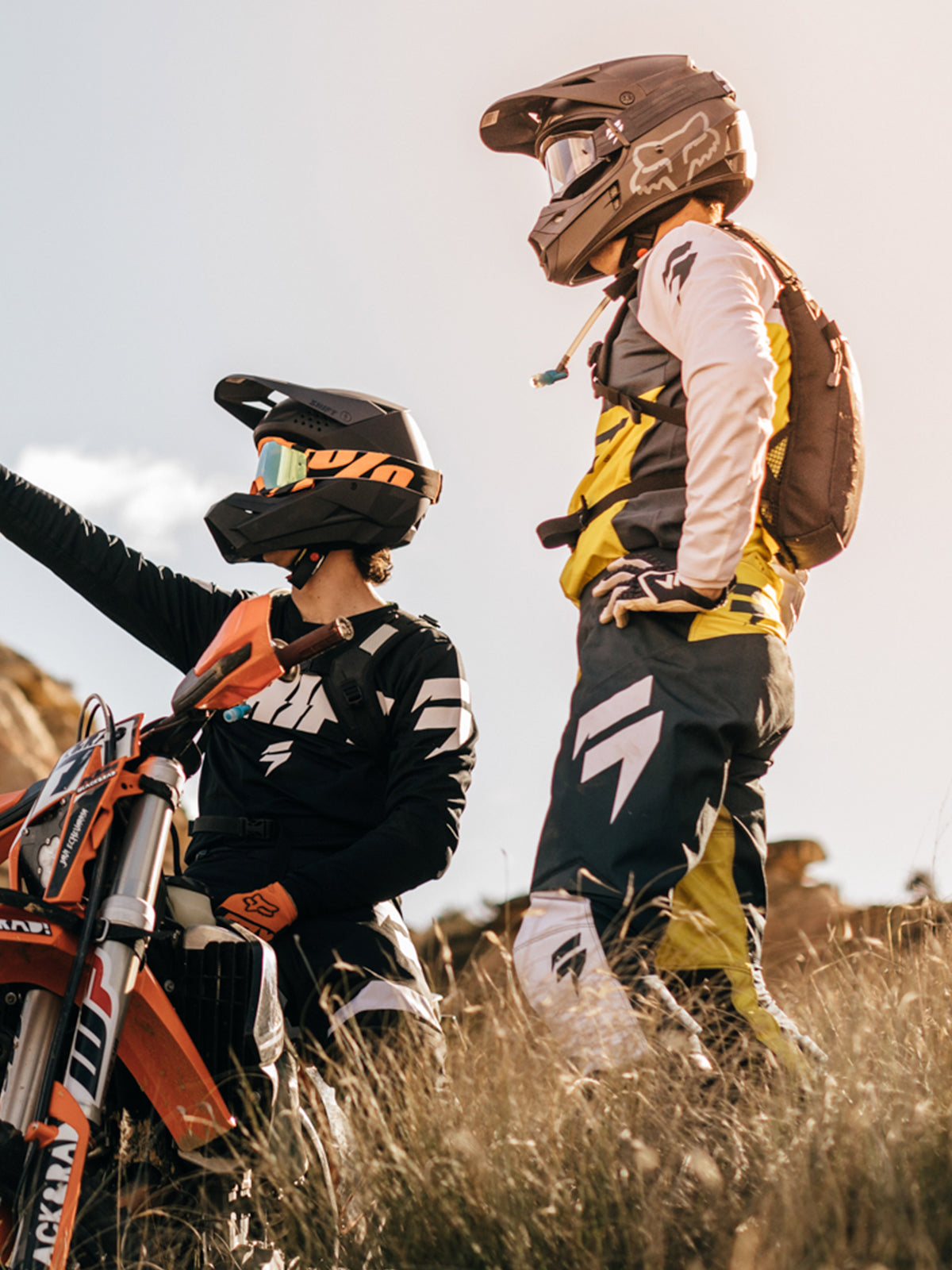 two riders wearing Kriega Hydro-2 Hydration Pack
