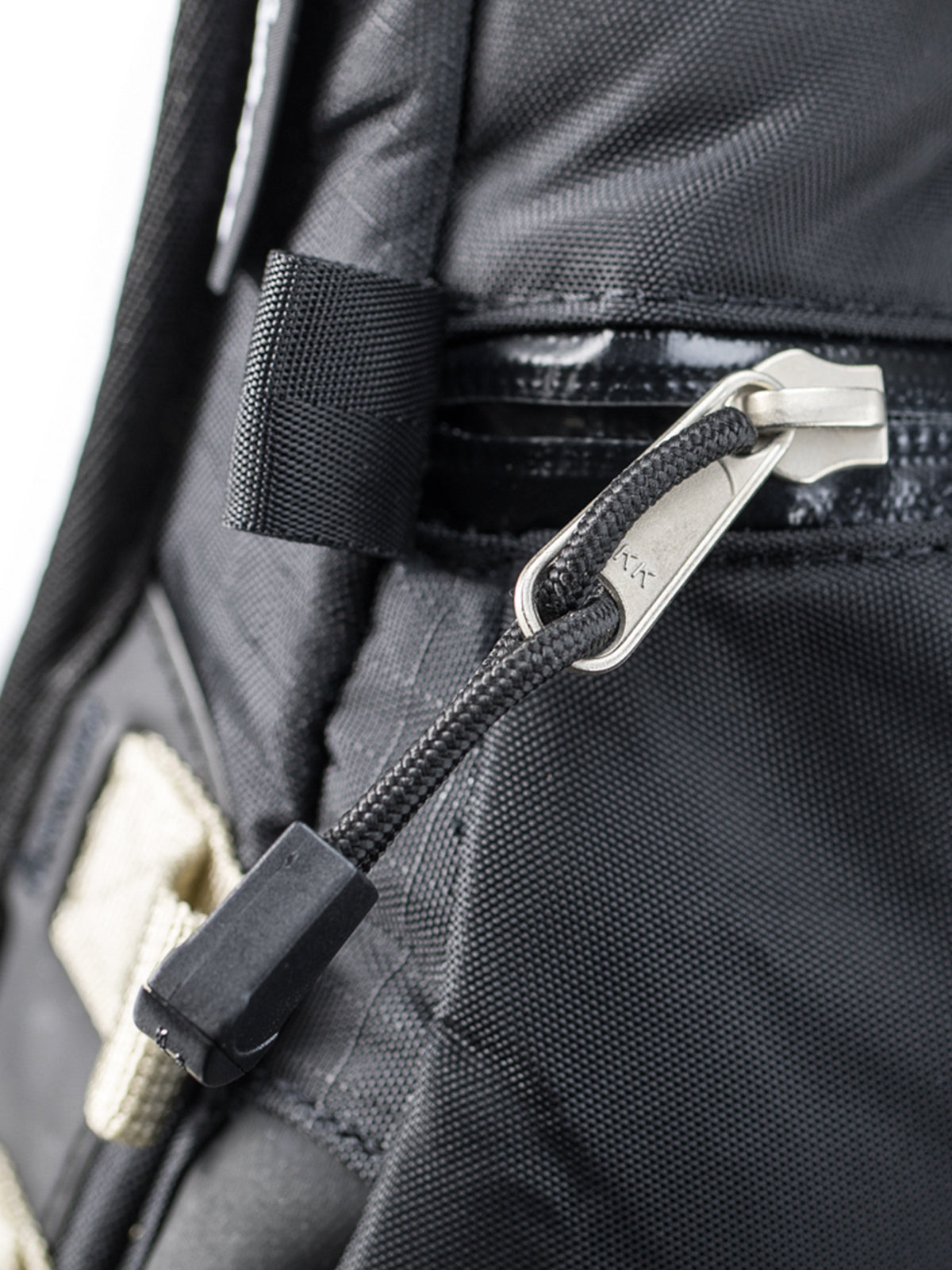 Kriega Hydro-3 Hydration Pack YKK zips