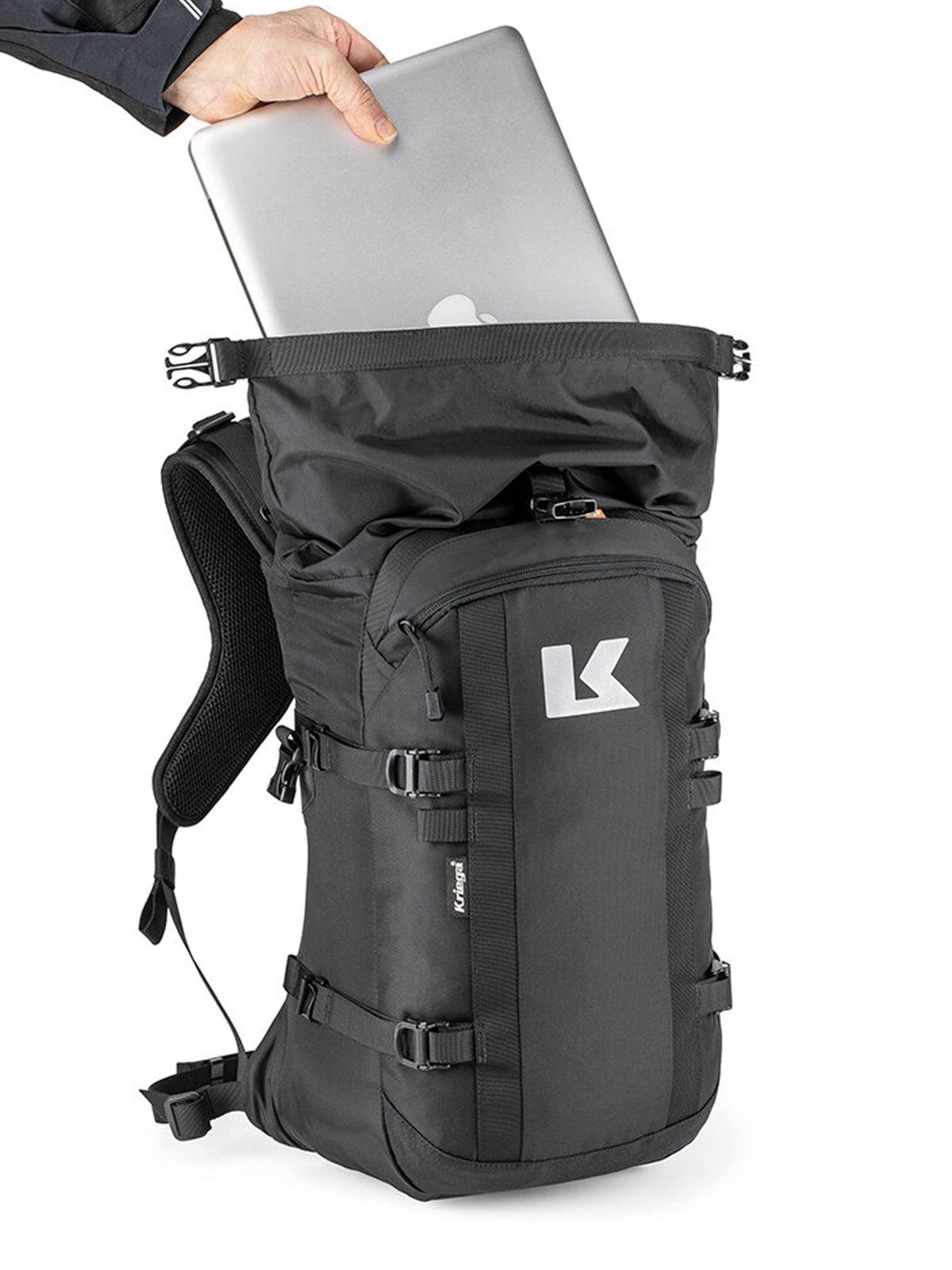 putting laptop in Kriega R22 Backpack