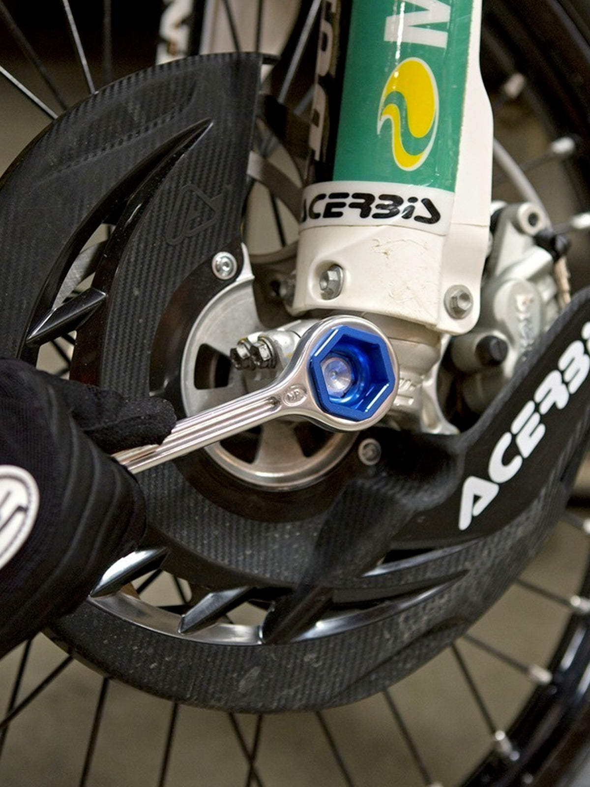 Motion Pro T6 Combo Lever Hex Adapter 32mm to 27mm / 17mm