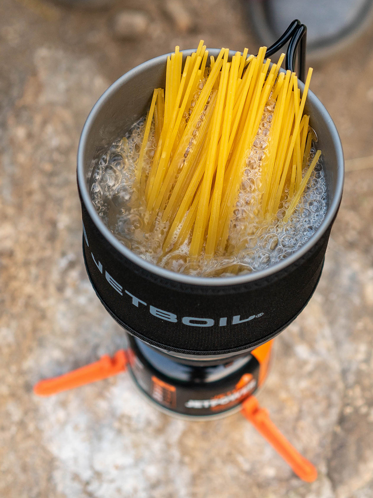 Jetboil MINIMO Cooking System boiling pasta