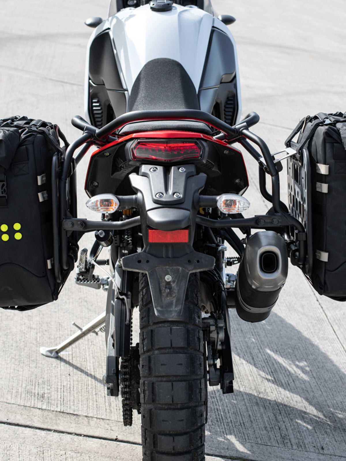 Kriega OS PLATFORM Ténéré 700 Fit rear of bike