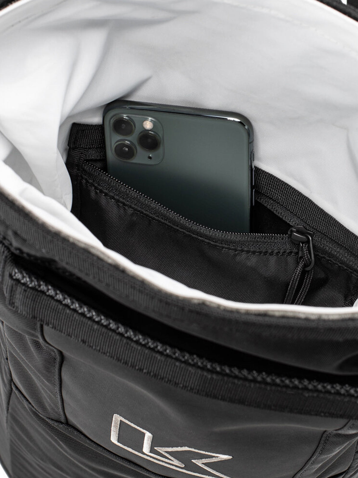 Kriega R16 Backpack internal pocket