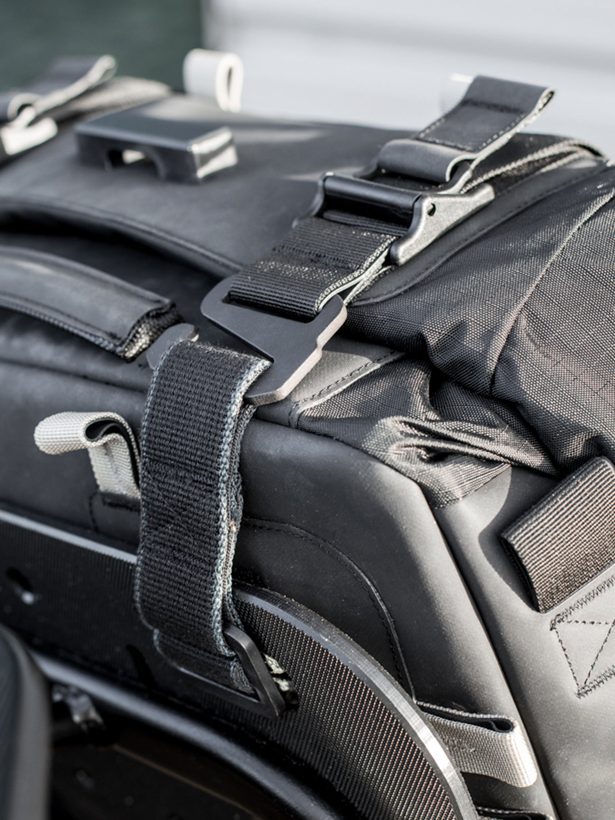 Strapping system for Kriega OS-32 Soft Pannier