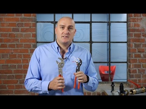 Knipex Pliers Wrench 5" (86-03-125) video of range
